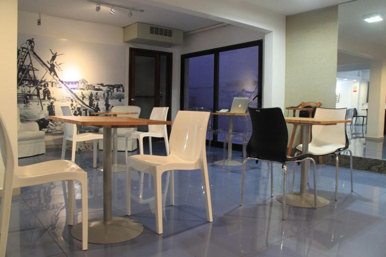Hotel Florinda 埃斯特角城 外观 照片